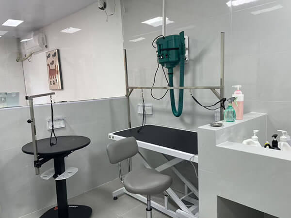 顺顺宠屋狗狗洗护区